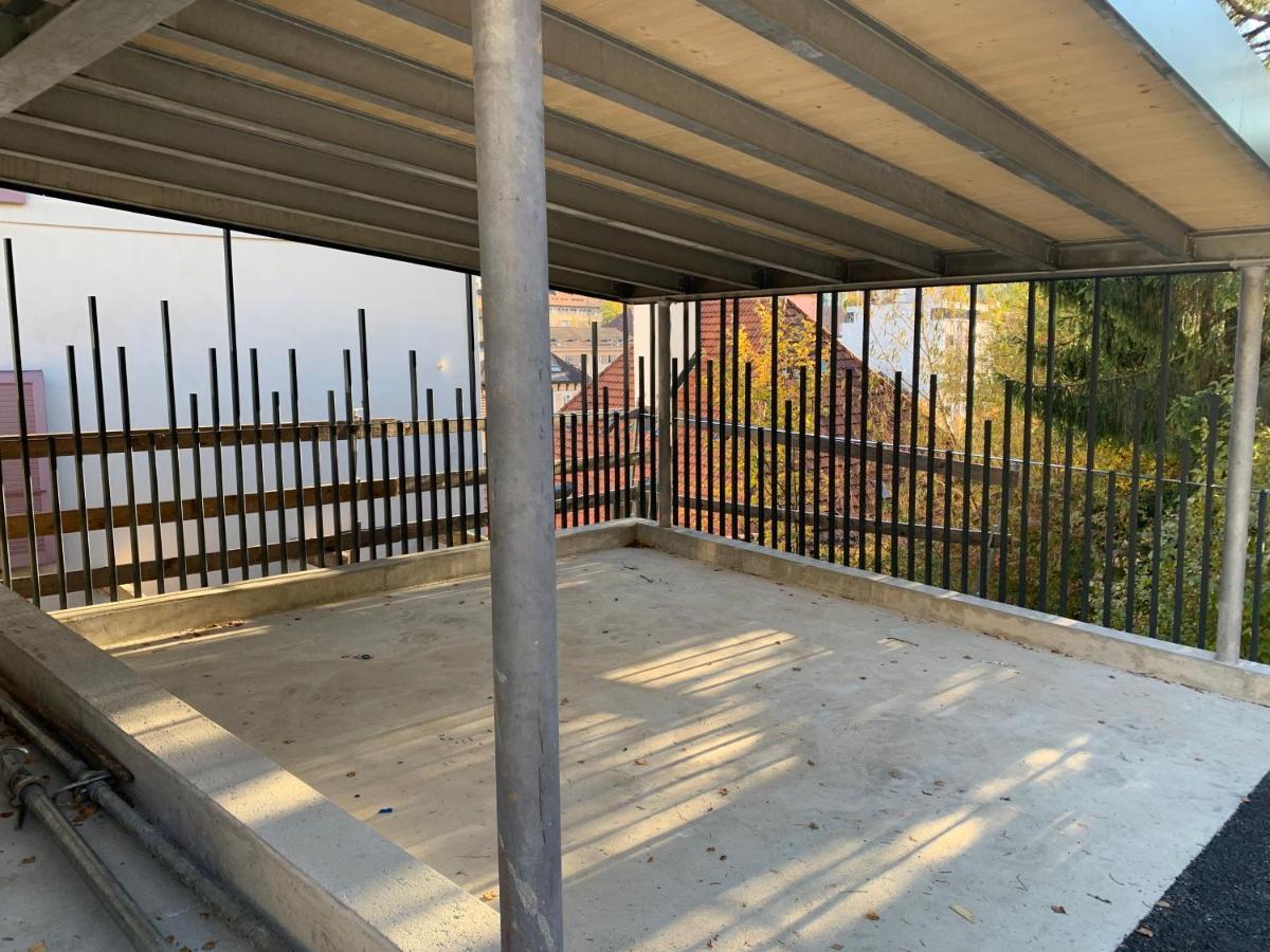Appartement Douces Heures Avec Parking Couvert Prive Le Locle Exteriér fotografie