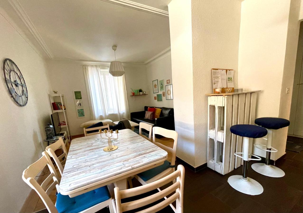 Appartement Douces Heures Avec Parking Couvert Prive Le Locle Exteriér fotografie